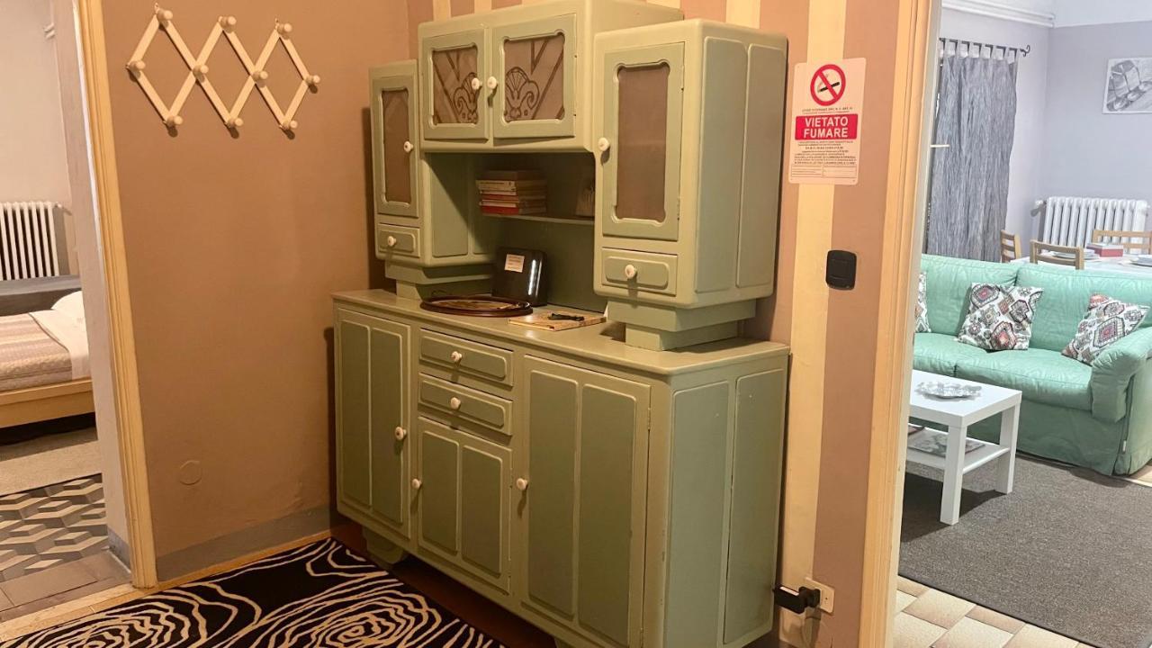 Historical Duomo Apartment Alba Ngoại thất bức ảnh