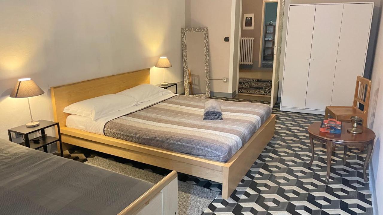 Historical Duomo Apartment Alba Ngoại thất bức ảnh