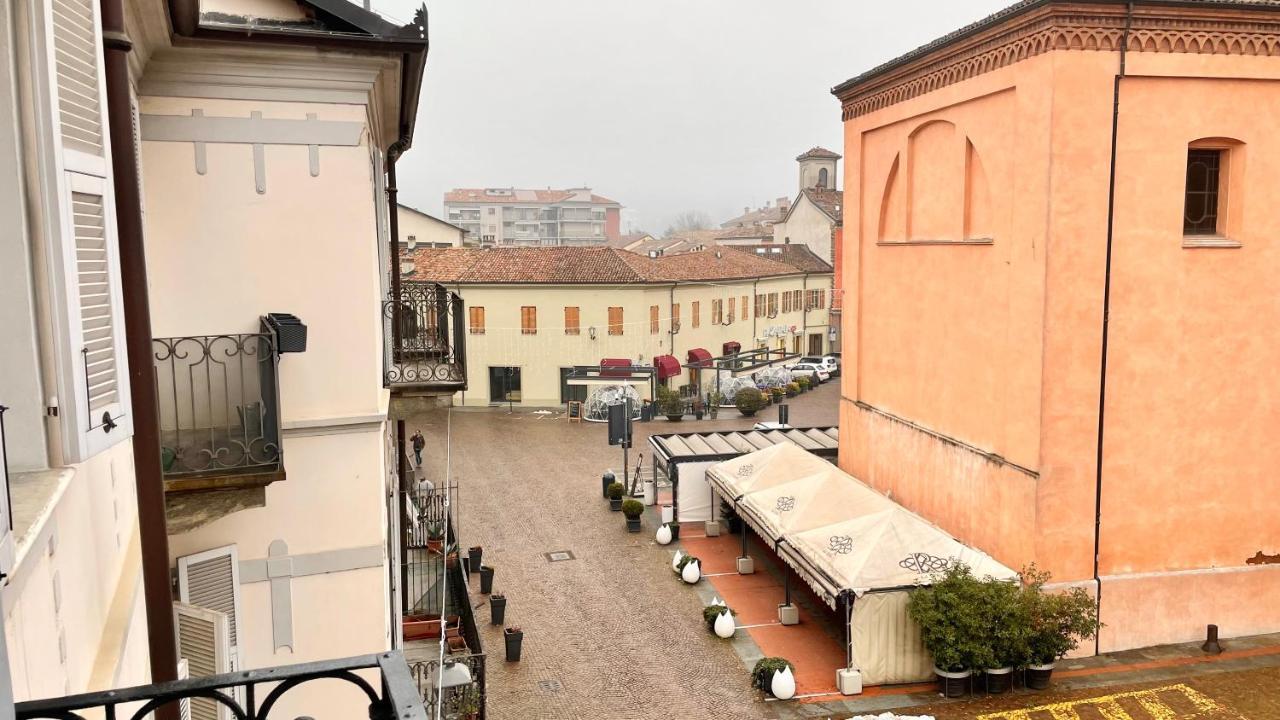 Historical Duomo Apartment Alba Ngoại thất bức ảnh