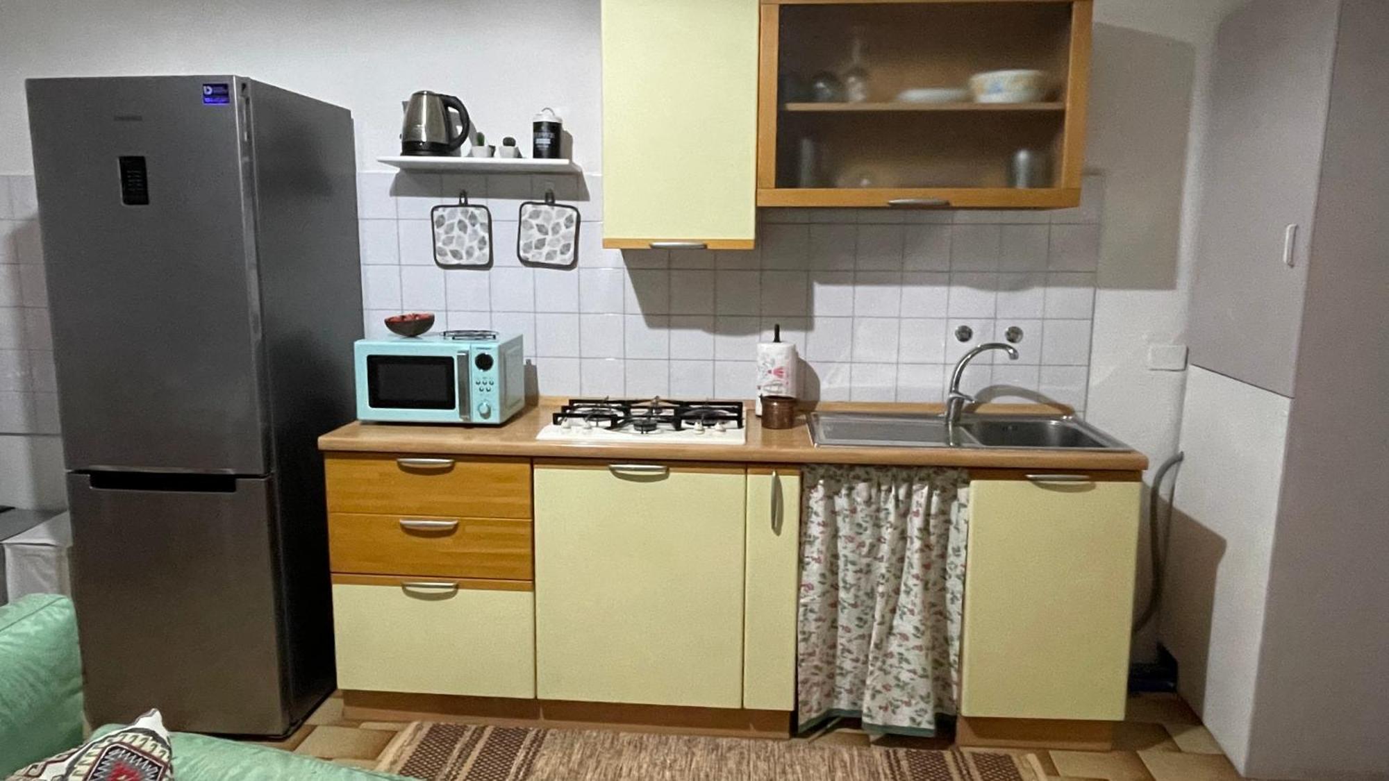 Historical Duomo Apartment Alba Ngoại thất bức ảnh