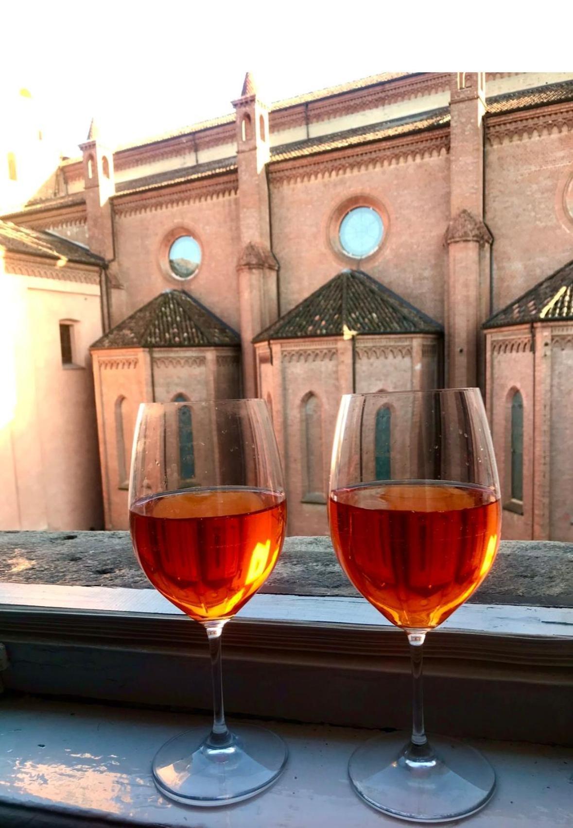 Historical Duomo Apartment Alba Ngoại thất bức ảnh